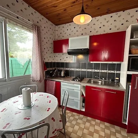 Maison Calme Proche Plage Avec Parking - Fr-1-494-56 Royan